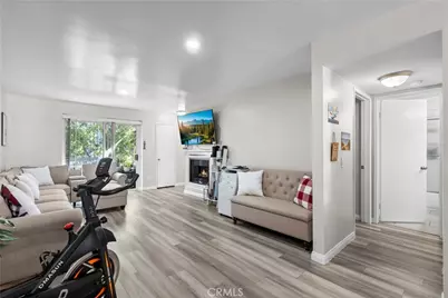 26926 Flo Lane #419, Canyon Country, CA 91351 - Photo 3