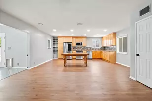 10521 Blucher, Granada Hills, CA 91344 - Photo 7