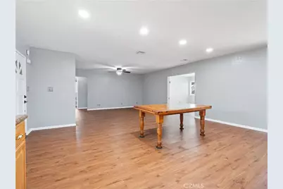 10521 Blucher, Granada Hills, CA 91344 - Photo 9