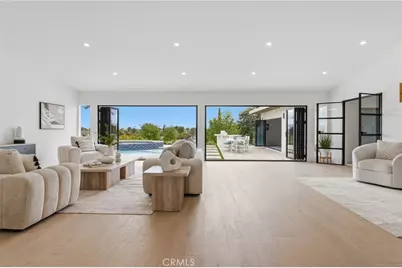 23925 Crosson Drive, Woodland Hills, CA 91367 - Photo 7