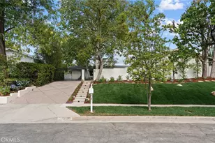 23925 Crosson Dr, Woodland Hills, CA 91367 - Photo 69