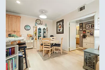 2396 Pleasant Way #I, Thousand Oaks, CA 91362 - Photo 5