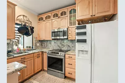 2396 Pleasant Way #I, Thousand Oaks, CA 91362 - Photo 7
