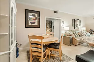 2396 Pleasant Way, Thousand Oaks, CA 91362 - Photo 9