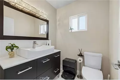 10101 Lanark Street, Los Angeles, CA 91352 - Photo 35