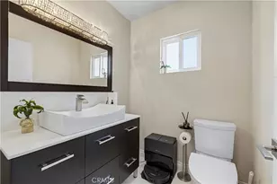 10101 Lanark St, Los Angeles, CA 91352 - Photo 35