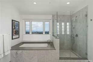 24918 Vista Verenda, Woodland Hills, CA 91367 - Photo 19
