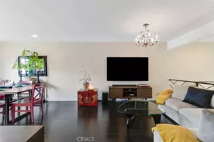 21125 Lassen St, Chatsworth, CA 91311 - Photo 5