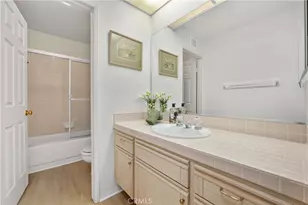 5614 Roundtree Pl, Westlake Village, CA 91362 - Photo 23