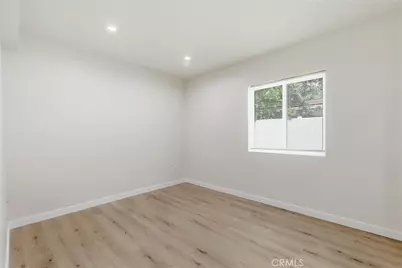 10012 Plainview Avenue, Tujunga, CA 91042 - Photo 27