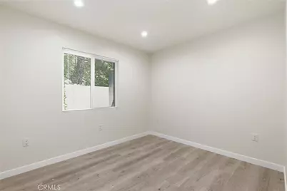 10012 Plainview Avenue, Tujunga, CA 91042 - Photo 29