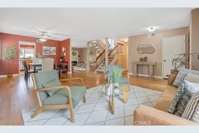 27503 Fairport, Canyon Country, CA 91351 - Photo 5