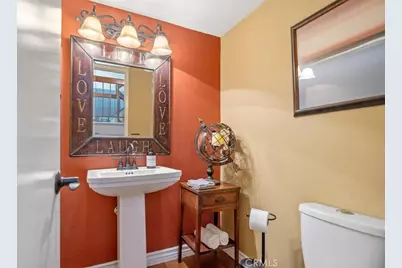 27503 Fairport, Canyon Country, CA 91351 - Photo 23