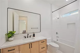 27533 Golden Currant Pl, Valencia, CA 91381 - Photo 13