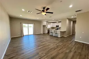40719 171th St, Lake Los Angeles, CA 93535 - Photo 17