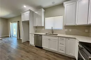 40719 171th St, Lake Los Angeles, CA 93535 - Photo 27