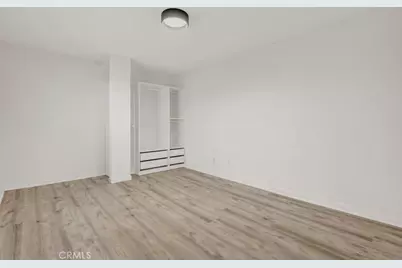 5550 Owensmouth #104, Woodland Hills, CA 91367 - Photo 17