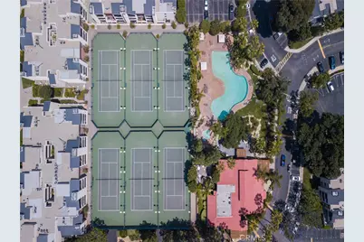 5550 Owensmouth #104, Woodland Hills, CA 91367 - Photo 27