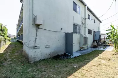 1683 S Longwood, Los Angeles, CA 90019 - Photo 21
