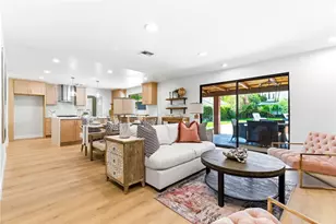 18614 Delano St, Tarzana, CA 91335 - Photo 15