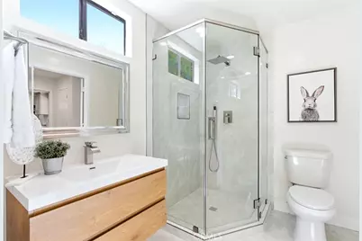18614 Delano Street, Tarzana, CA 91335 - Photo 27