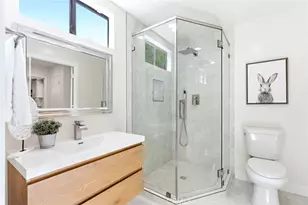 18614 Delano St, Tarzana, CA 91335 - Photo 27