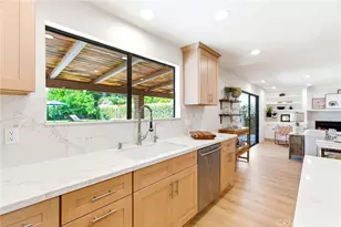 18614 Delano St, Tarzana, CA 91335 - Photo 25