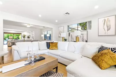 18614 Delano Street, Tarzana, CA 91335 - Photo 11