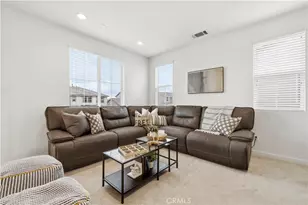 18135 Tableau Way, Saugus, CA 91350 - Photo 23