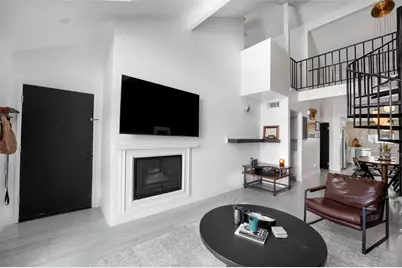 26873 Claudette St. #112, Canyon Country, CA 91351 - Photo 7
