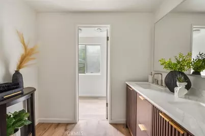 18931 Mayall Street, Northridge, CA 91324 - Photo 21