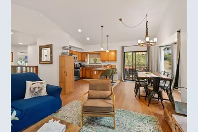 820 Villa Grove, Big Bear City, CA 92314 - Photo 5