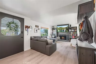 28019 Deep Creek, Canyon Country, CA 91387 - Photo 3