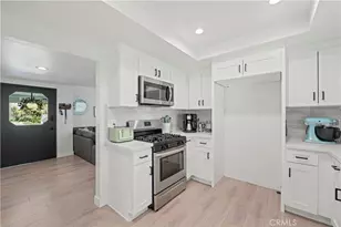 28019 Deep Creek, Canyon Country, CA 91387 - Photo 11