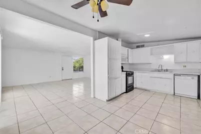 12880 Acacia Avenue, Desert Hot Springs, CA 92240 - Photo 13