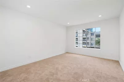 5525 Canoga Avenue #218, Woodland Hills, CA 91367 - Photo 23