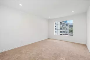 5525 Canoga Ave, Woodland Hills, CA 91367 - Photo 23