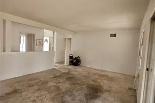 15949 Ludlow St, Granada Hills, CA 91344 - Photo 11