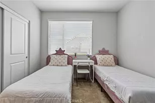 27003 Goldfields Ct, Valencia, CA 91381 - Photo 21