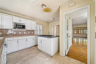 14757 Hartland, Van Nuys, CA 91405 - Photo 17