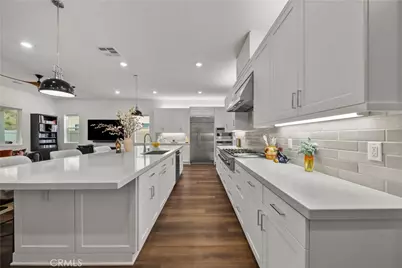 29448 Via Diamante, Valencia, CA 91354 - Photo 19