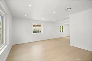 7010 Lennox Ave, Van Nuys, CA 91405 - Photo 9