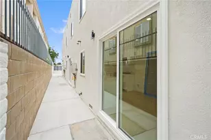 7010 Lennox Ave, Van Nuys, CA 91405 - Photo 27