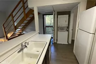 7050 Shoup, Canoga Park, CA 91303 - Photo 5