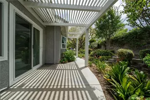 26072 Charing Cross, Valencia, CA 91355 - Photo 23