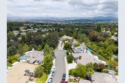 26072 Charing Cross, Valencia, CA 91355 - Photo 31