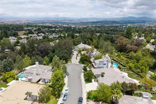 26072 Charing Cross, Valencia, CA 91355 - Photo 31