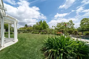 26072 Charing Cross, Valencia, CA 91355 - Photo 17