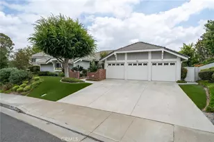 26072 Charing Cross, Valencia, CA 91355 - Photo 3