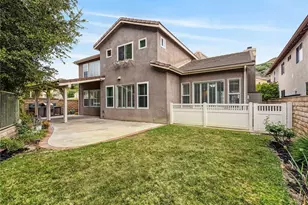 25701 Chestnut Way, Stevenson Ranch, CA 91381 - Photo 53